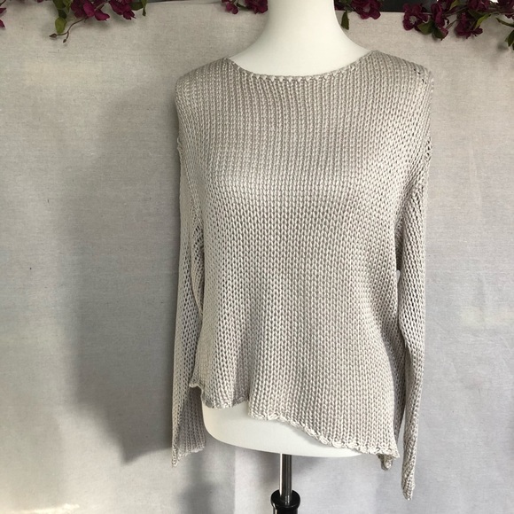 H&M Sweaters - H&M Divided Gray Knit Asymmetrical Sweater